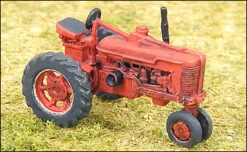GHQ 54005 N Scale 1954 Farm Tractor Kit