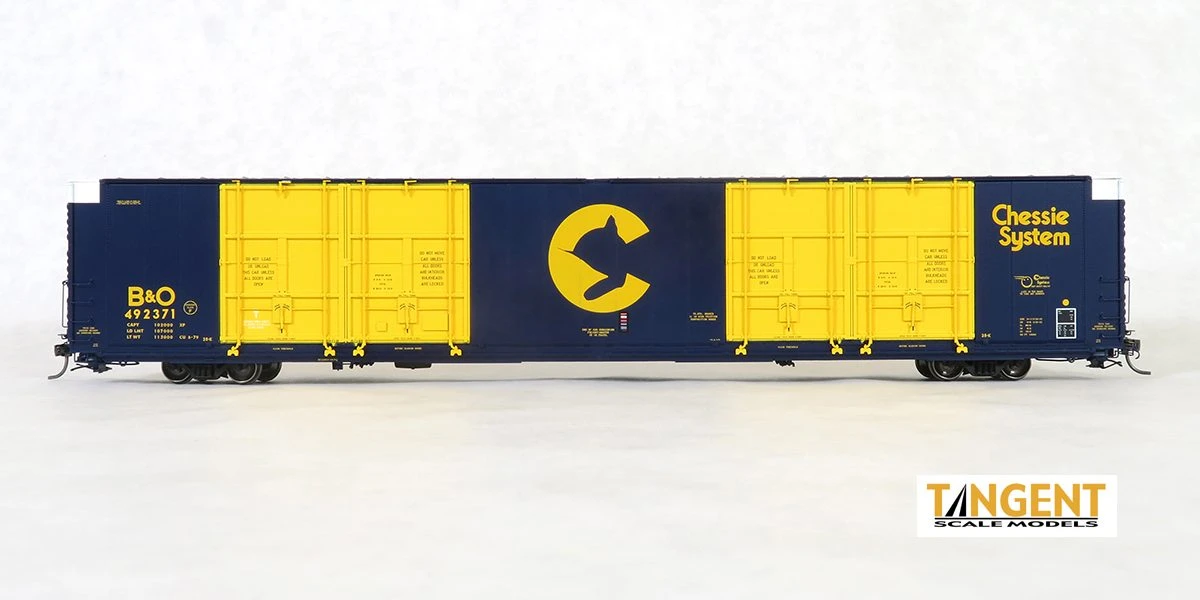 Tangent Scale Models 25510-04 HO Scale 86' Auto Parts Boxcar Chessie System B&O 492383 - Image 2