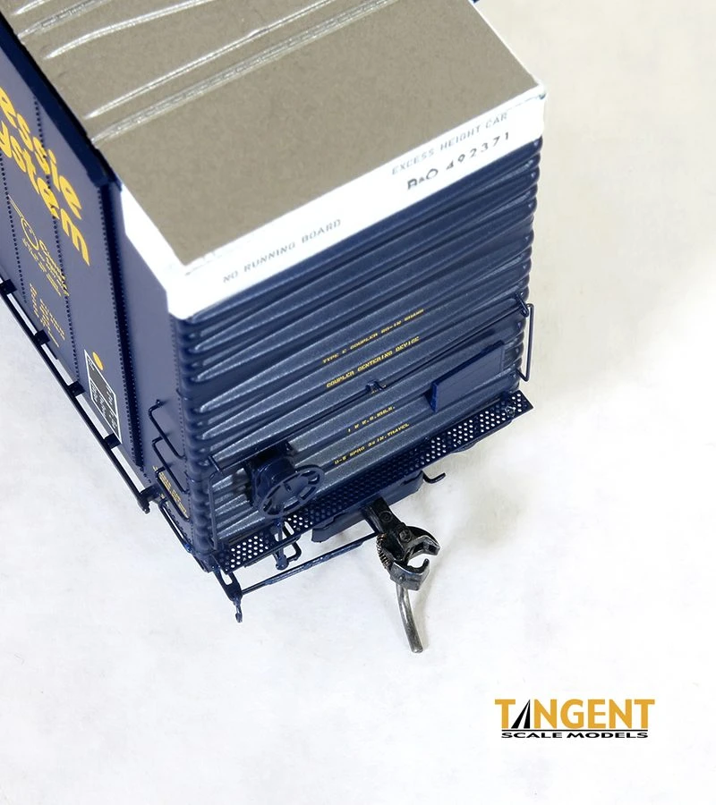 Tangent Scale Models 25510-04 HO Scale 86' Auto Parts Boxcar Chessie System B&O 492383 - Image 3