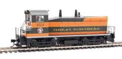 Walthers Mainline 910-10617 HO Scale EMD NW2 Phase V Switcher Great Northern GN 153