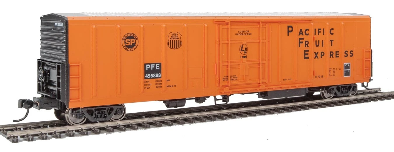 Walthers Mainline 910-3936 HO Scale 57' Mechanical Reefer Pacifc Fruit Express PFE 456888