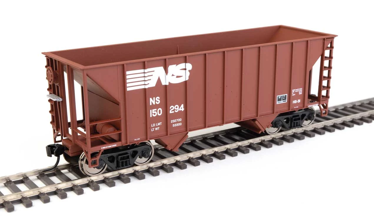 Walthers MainLine 910-56613 100 Ton 2 Bay Hopper Norfolk Southern NS 150294