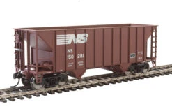 Walthers MainLine 910-6920 100 Ton 2 Bay Hopper Norfolk Southern NS 150281
